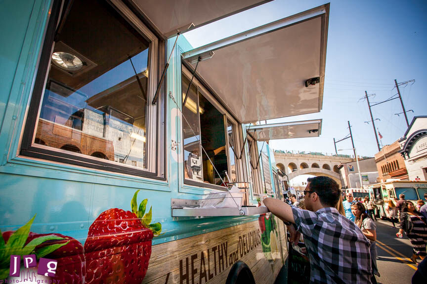 KNOW BEFORE YOU GO: Spring StrEAT Food Festival